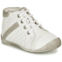 Zapatos Niño Botas de caña baja GBB MATYS Blanco