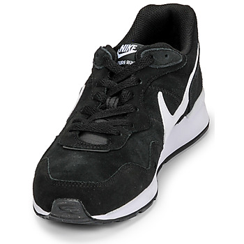 Nike VENTURE RUNNER SUEDE Negro / Blanco