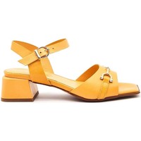 Zapatos Mujer Sandalias Marlinna 27205 amarillo