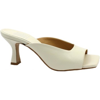 Zapatos Mujer Zuecos (Mules) Balie Balié BAL-E22-606-CR Blanco