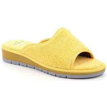 Zapatos Mujer Zuecos (Mules) Grunland DSG-CI1317 Amarillo
