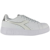 Zapatos Mujer Deportivas Moda Diadora STEP P C6103 White/Silver Plata