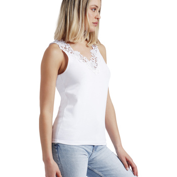 textil Mujer Tops / Blusas Admas Camiseta de tirantes Escote Guipur Blanco