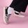 Zapatos Mujer Deportivas Moda Vans CLASSIC SLIP-ON VN0A5JLXBMA-BLACK/WHITE multicolore