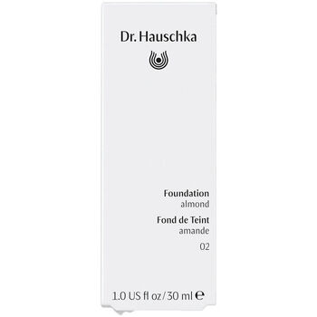 Dr. Hauschka Base De Maquillaje almond-02 