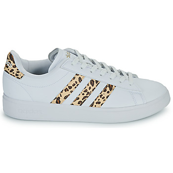 Adidas Sportswear GRAND COURT 2.0 Blanco / Leopardo
