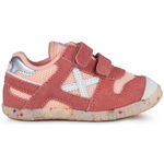 Baby goal 8172591 Coral