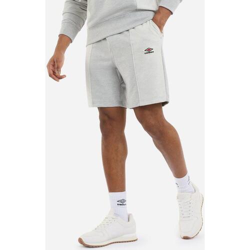 textil Hombre Shorts / Bermudas Umbro UO2104 Gris