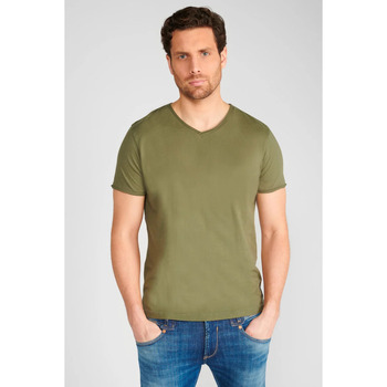 textil Hombre Tops y Camisetas Le Temps des Cerises Camiseta GRIBS Verde